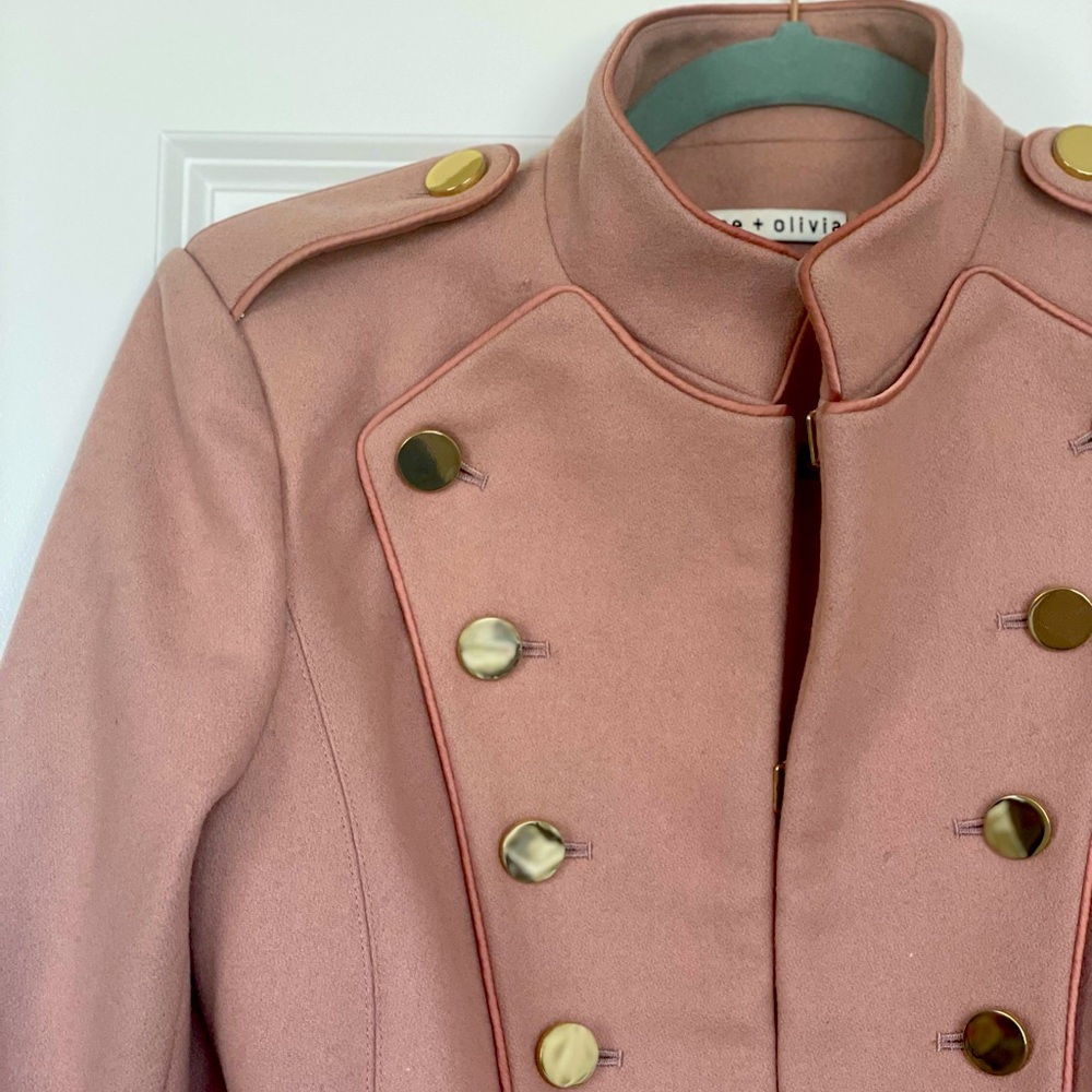 Alice & Olivia Beige buttoned Coat